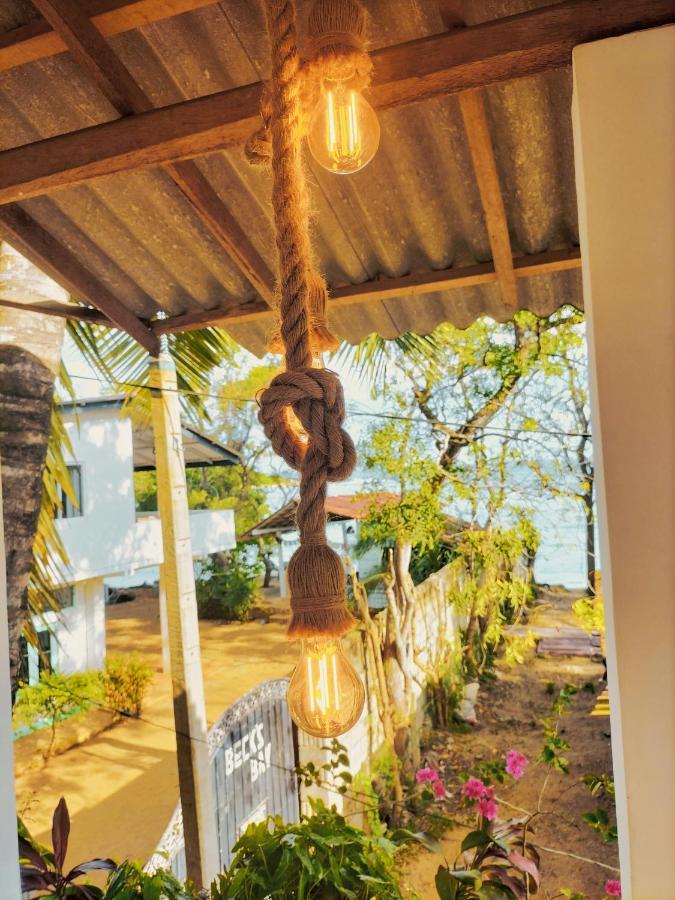 Secret Swell Hotel Tangalle Exterior photo